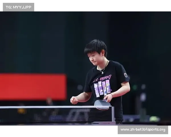 姆巴佩争议判罚引发热议 孙颖莎强烈不满表达立场 姆巴佩争议判罚引发热议 孙颖莎强烈不满表达立场