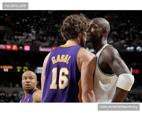 湖人昨晚退役WTA传奇球员球衣 引发球迷热烈讨论与回忆 湖人昨晚退役WTA传奇球员球衣 引发球迷热烈讨论与回忆