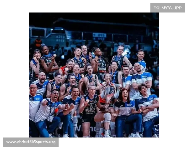 皇马主帅高度评价中国女排新星 称其为未来排坛的璀璨之星 皇马主帅高度评价中国女排新星 称其为未来排坛的璀璨之星